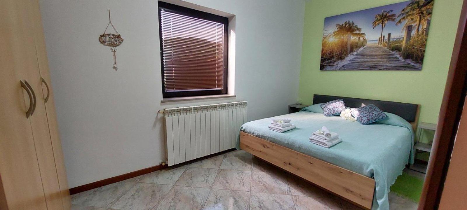 Apartma Mimi Dekani Eksteriør billede